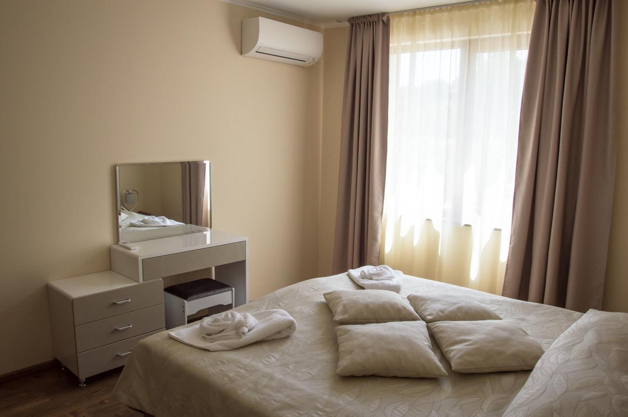 Long Beach Resort 슈코르필로브치 객실 사진