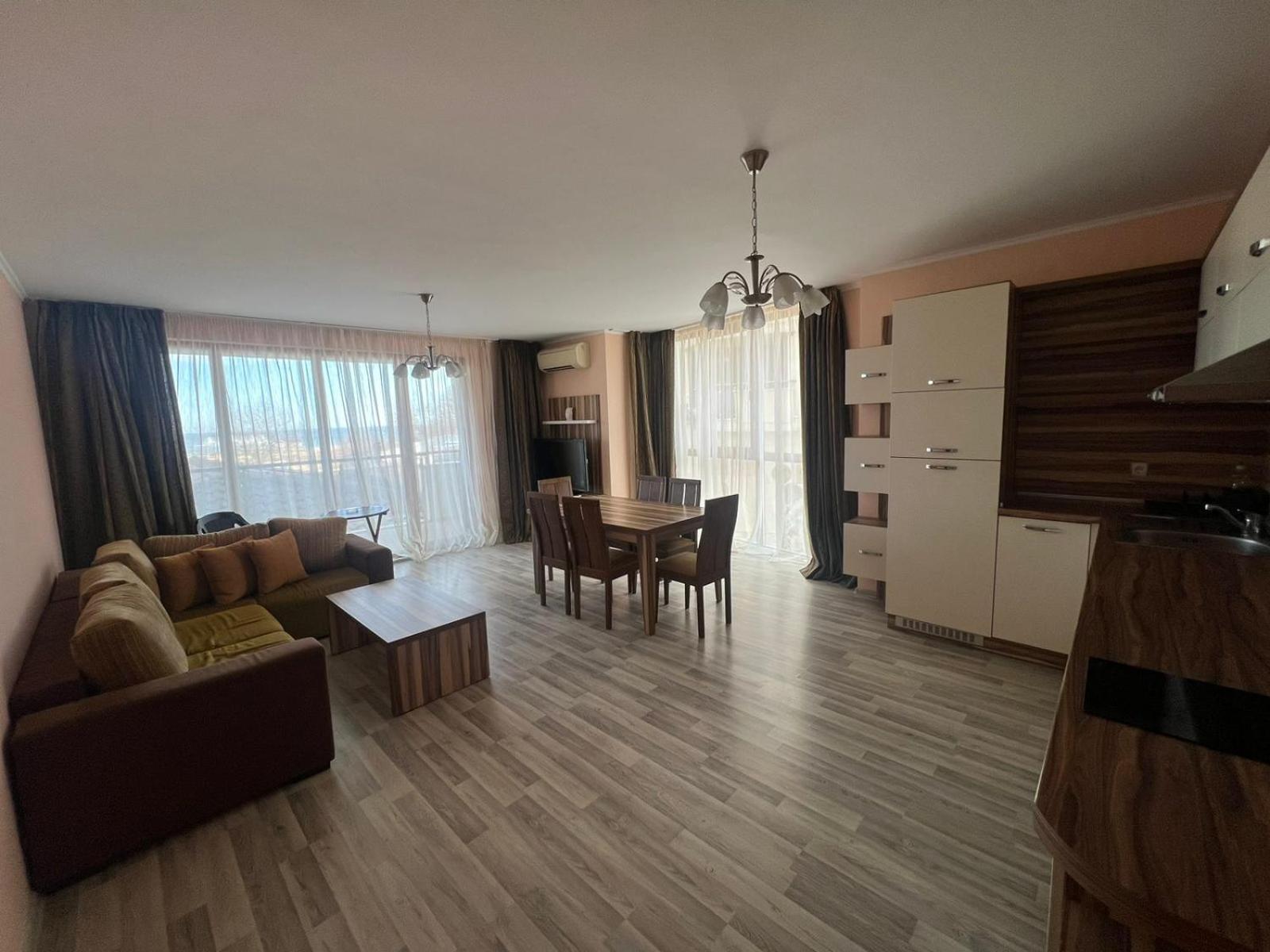 Long Beach Resort 슈코르필로브치 외부 사진
