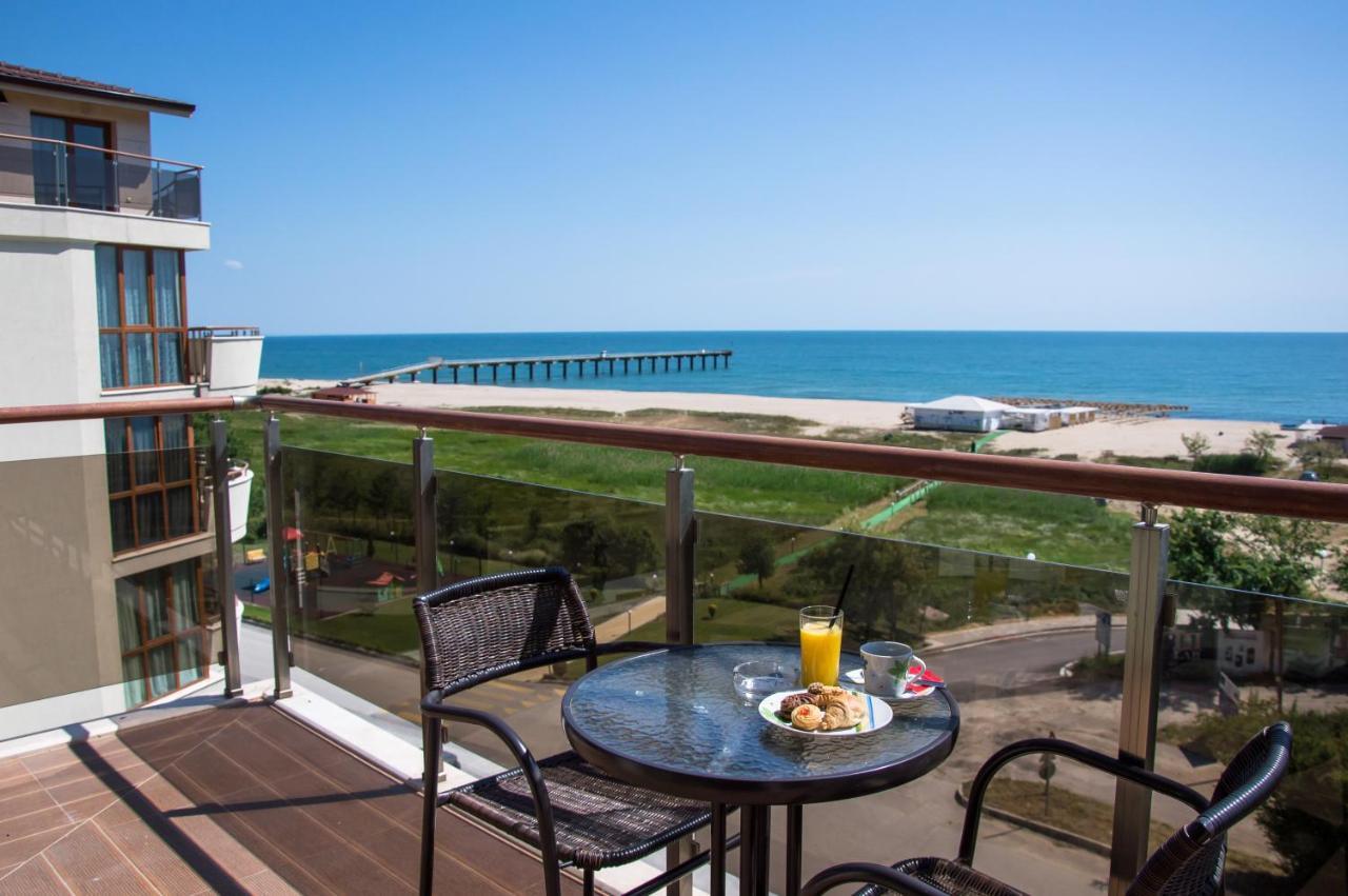 Long Beach Resort 슈코르필로브치 외부 사진